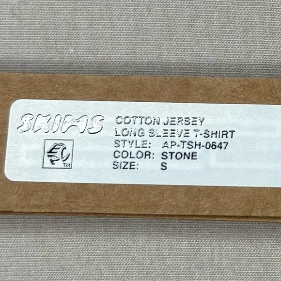 Skims Cotton Jersey Long Sleeve Top Stone Rare Discontinued Color Size S NWT - Picture 4 of 9